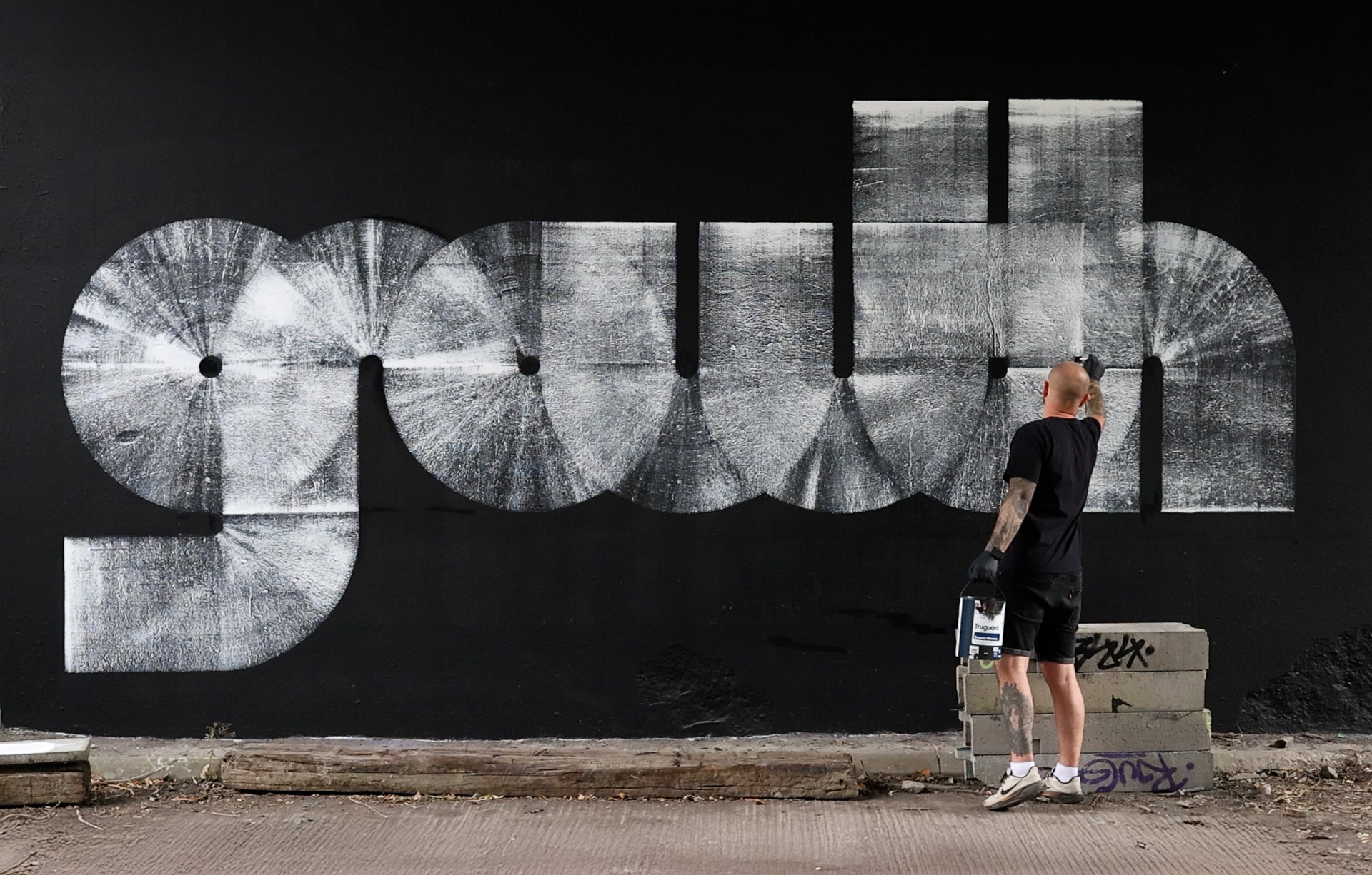 New work from 'Growth'